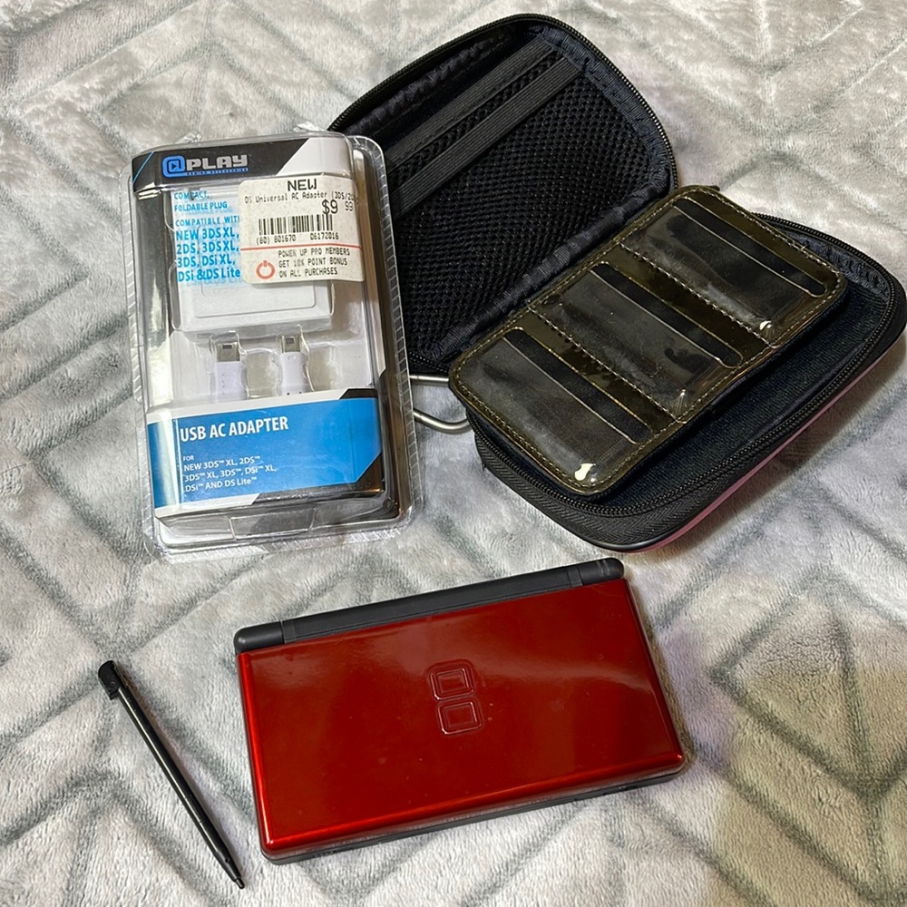 Nintendo DS lite